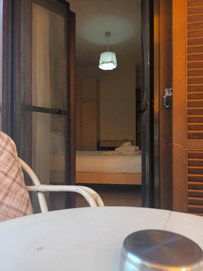 Hotel Viky Sarti Extérieur photo