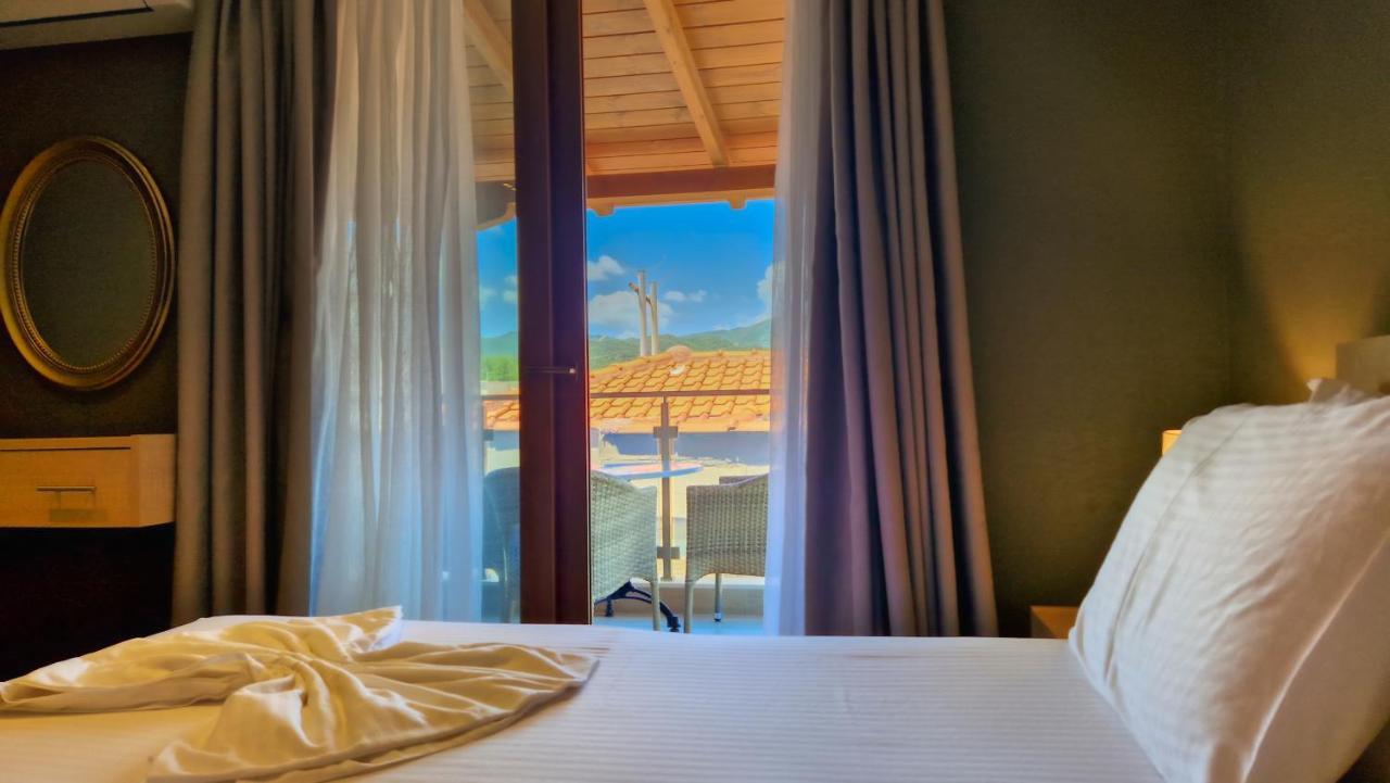 Hotel Viky Sarti Extérieur photo