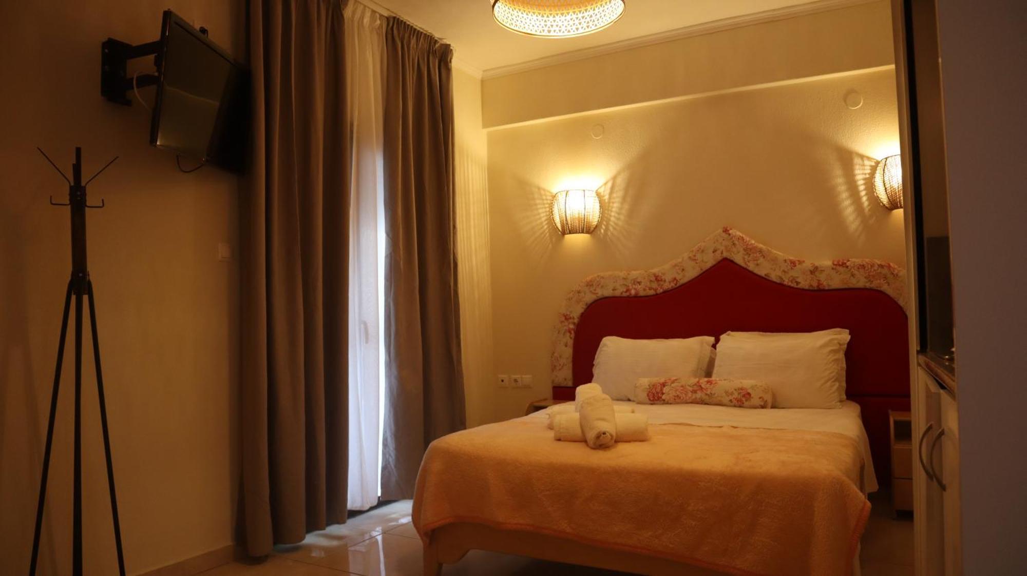 Hotel Viky Sarti Extérieur photo